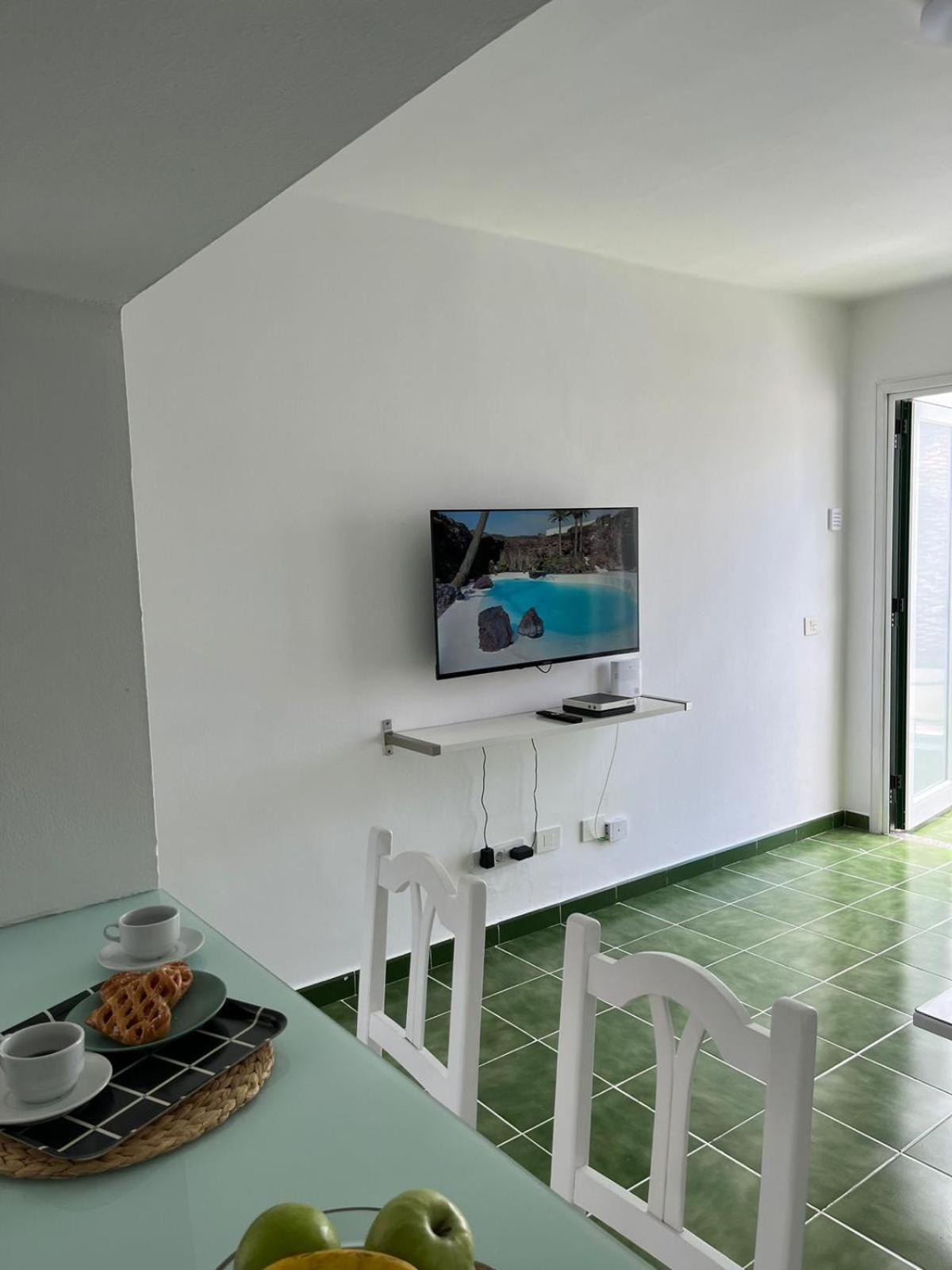 Bungalow Buganvilla Tias Luaran gambar