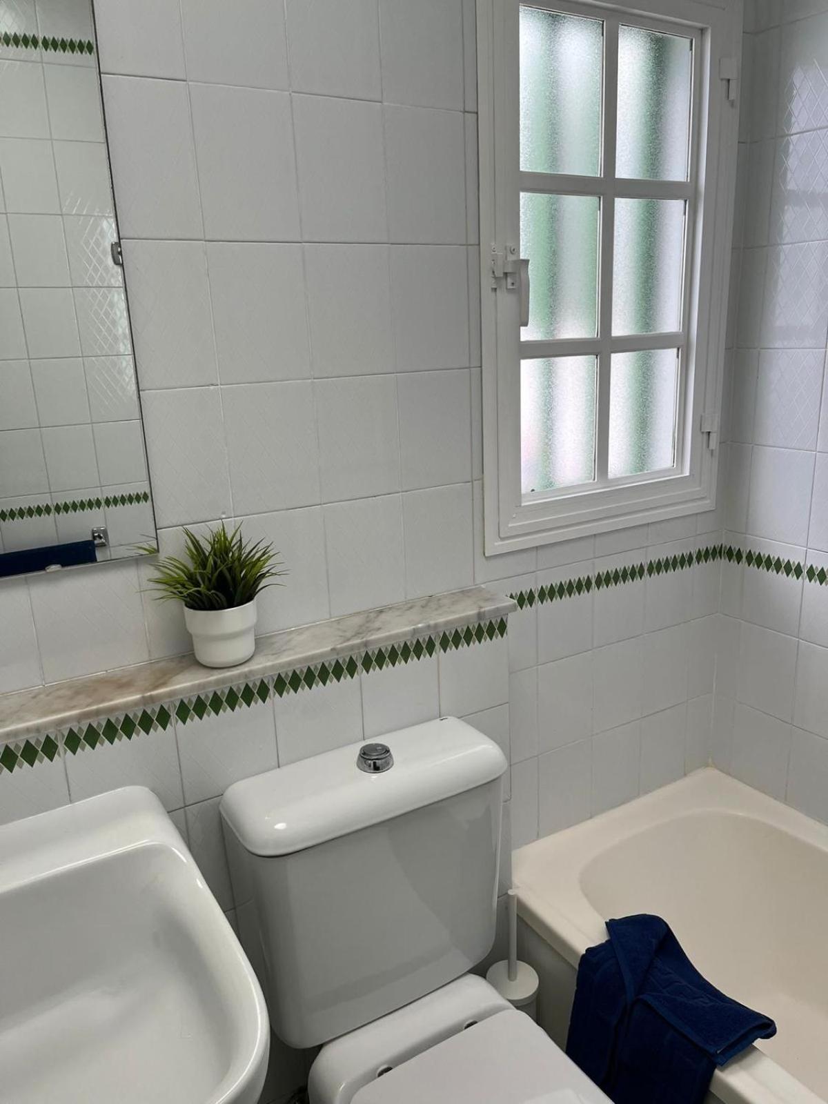 Bungalow Buganvilla Tias Luaran gambar